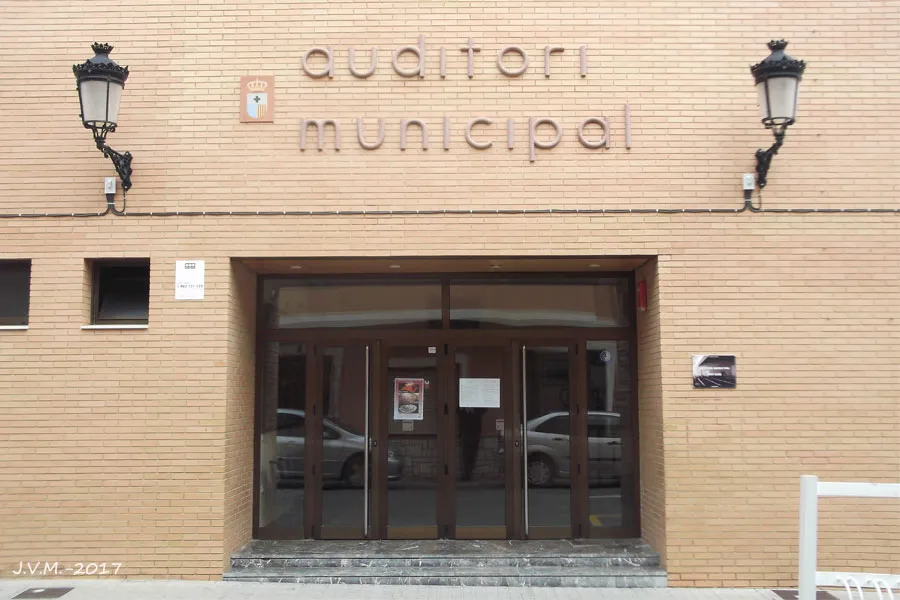 Entrada de l'Auditori Municipal de Quartell